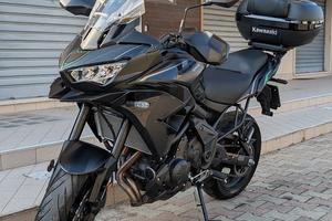 Kawasak Versys 650 Spark Black