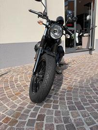 Moto Guzzi V7 III Stone