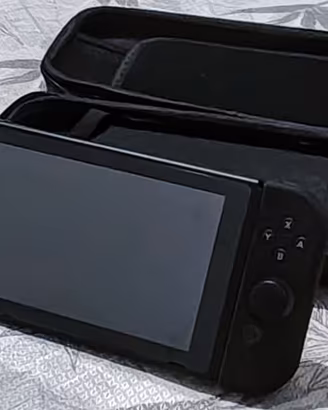 🎮 Nintendo Switch + Accessori Extra + 4 Giochi 