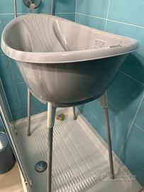 vaschetta per bagnetto neonato + cavalletto