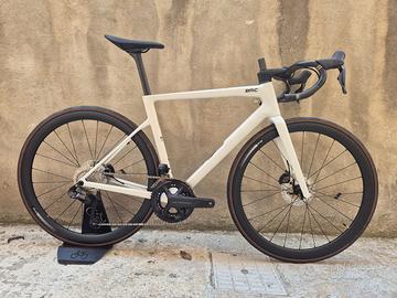 BMC TEAMMACHINE SLR 01 SIX 2027