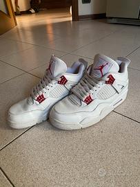 Jordan 4 metallic red