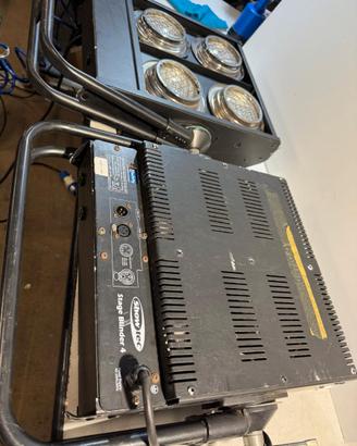 Showtec Stage Blinder 4 DMX Accecatori Blinder