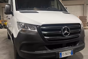 mercedes sprinter 319 v6