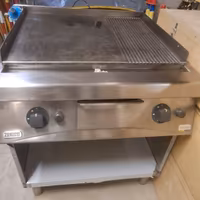 Piastra Fry Top Zanussi