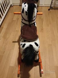 Cavallo a dondolo