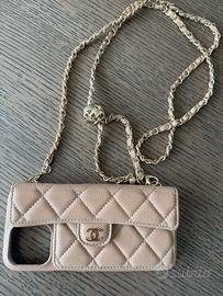 Custodia Chanel 16 max