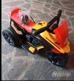 Triciclo bambini elettrico come nuovo