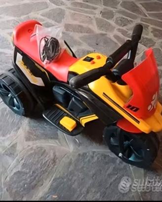 Triciclo bambini elettrico come nuovo