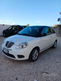 lancia ypsilon 1.2 gpl neopatentati con garanzia