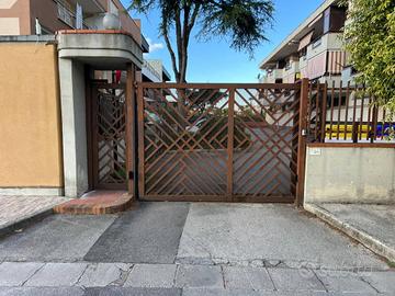 Box / Garage di 20 m² a Volla