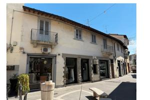 TERRATTETTO CONPLETAMENTE DA RISTRUTTURARE SESTO F