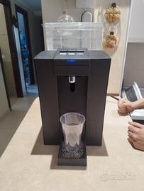 erogatore d acqua 