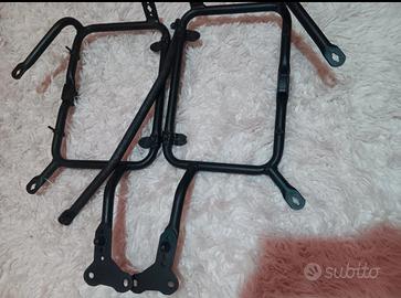 Struttura per valigie moto Givi