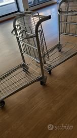 Carrello in metallo 