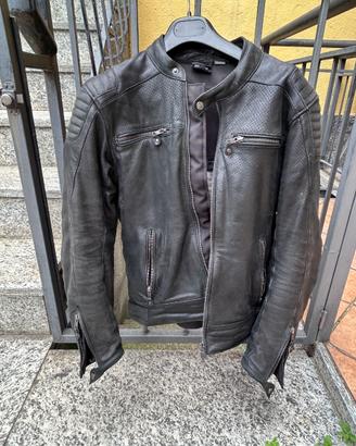 Giubbotto in pelle moto segura