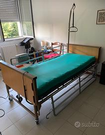 Letto motorizzato come nuovo + Materasso antidecub