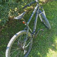 Bici MTB btwin rockrider 520