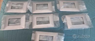 placchette 3 posti BTicino 