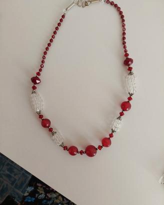 Collana pietra rossa e bianca