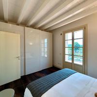 ARMADIO DI DESIGN PARI AL NUOVO - MAI USATO