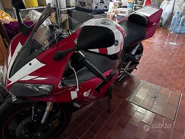 Yamaha R1