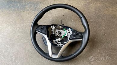 Volante in pelle Suzuki Ignis Hybrid del 2019