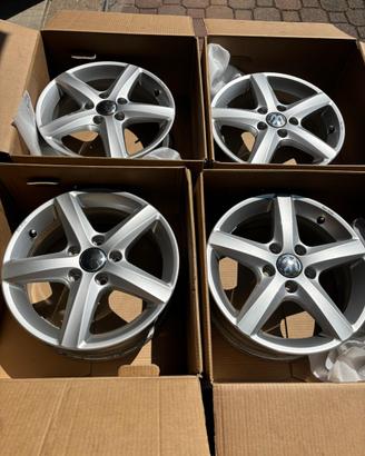 Cerchi in lega 16” Volkswagen