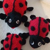 Pupazzi di lana fatti ad uncinetto (idea regali)#2