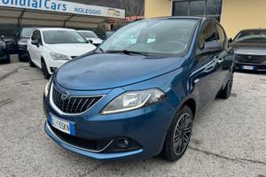 Lancia Ypsilon 1.0 FireFly 5 porte S&S Hybrid Gold