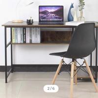 Scrivania in legno e metallo 