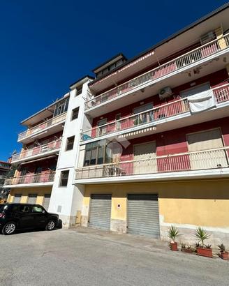 5 LOCALI A MONTESARCHIO