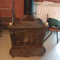 stufa camino in ghisa con tubi Franklin