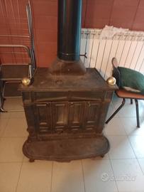 stufa camino in ghisa con tubi Franklin