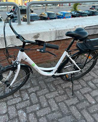 Bicicletta a pedalata assistita EMG Jammy