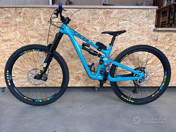 YETI SB150