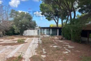 Locale Commerciale - Bari