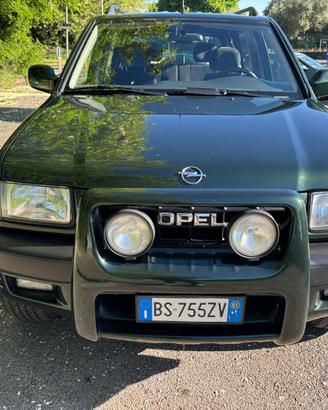 Opel Frontera sport