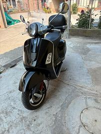 Vespa 300 GTS