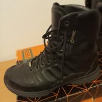 Anfibio Crispi in pelle e goretex 