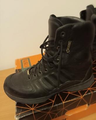 Anfibio Crispi in pelle e goretex 