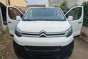 citroen jumpy 6 posti