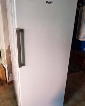 Congelatore verticale whirlpool 