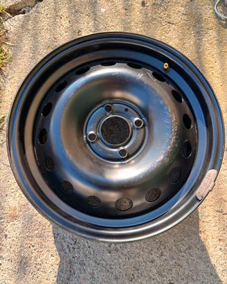 Numero 4 Cerchioni 4 fori 15” per dacia e renault
