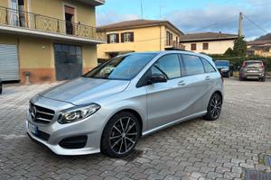 Mercedes-benz B 200 d Automatic Premium