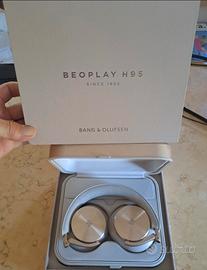 Bang & Olufsen cuffie h95