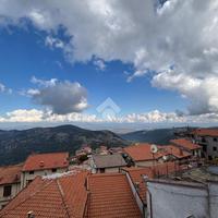 3 LOCALI A ROCCA MASSIMA
