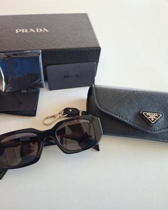 Occhiali da sole Prada 