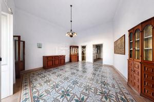 APPARTAMENTO INDIPENDENTE CON AREA SOLARE LIBERA