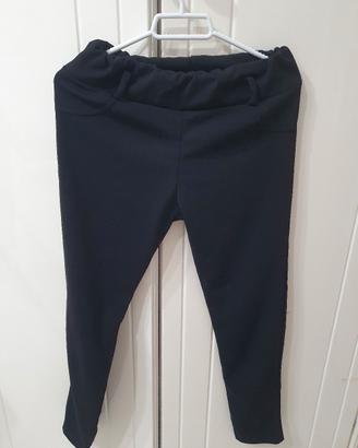 Pantaloni neri 3/4